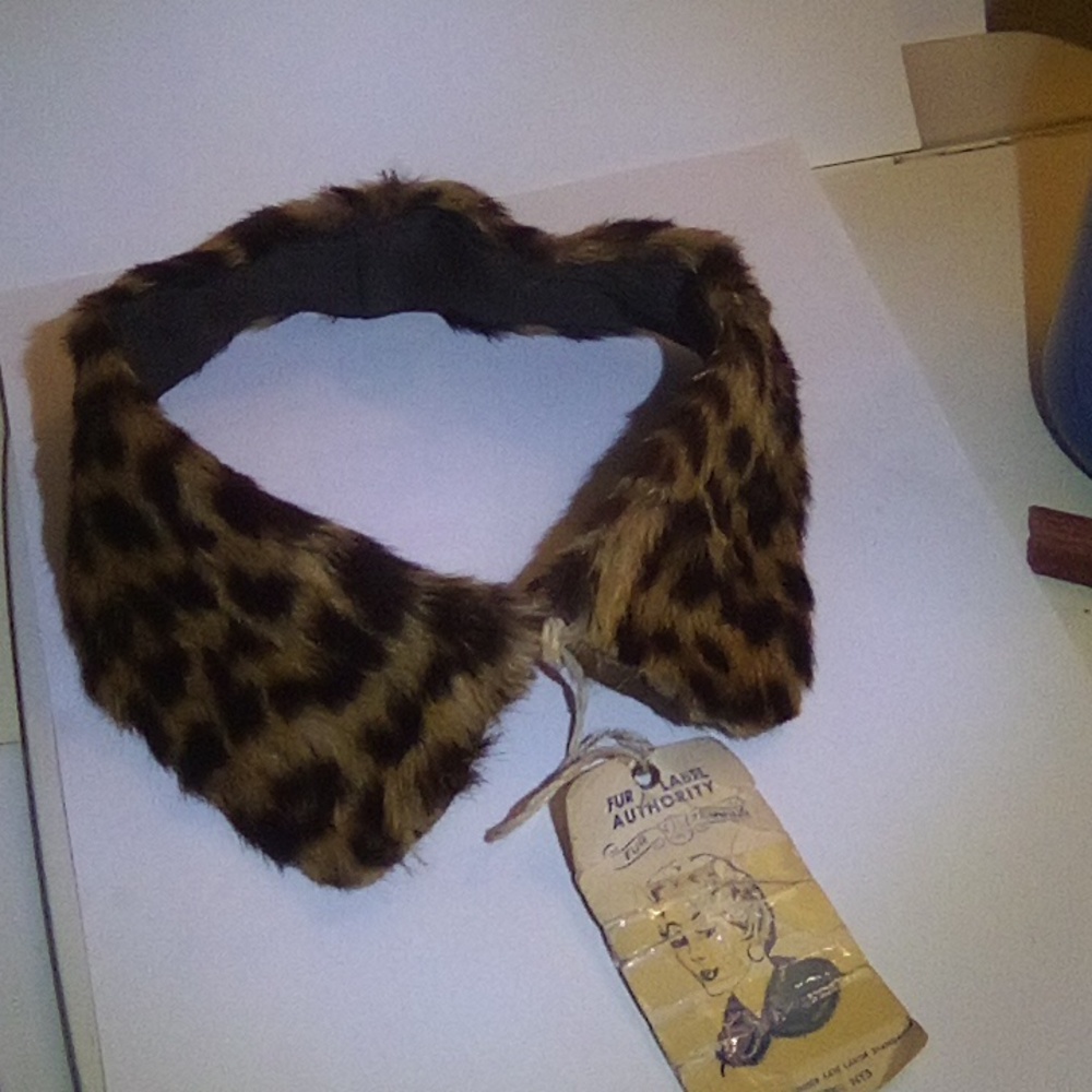 1940's ladies collar trim